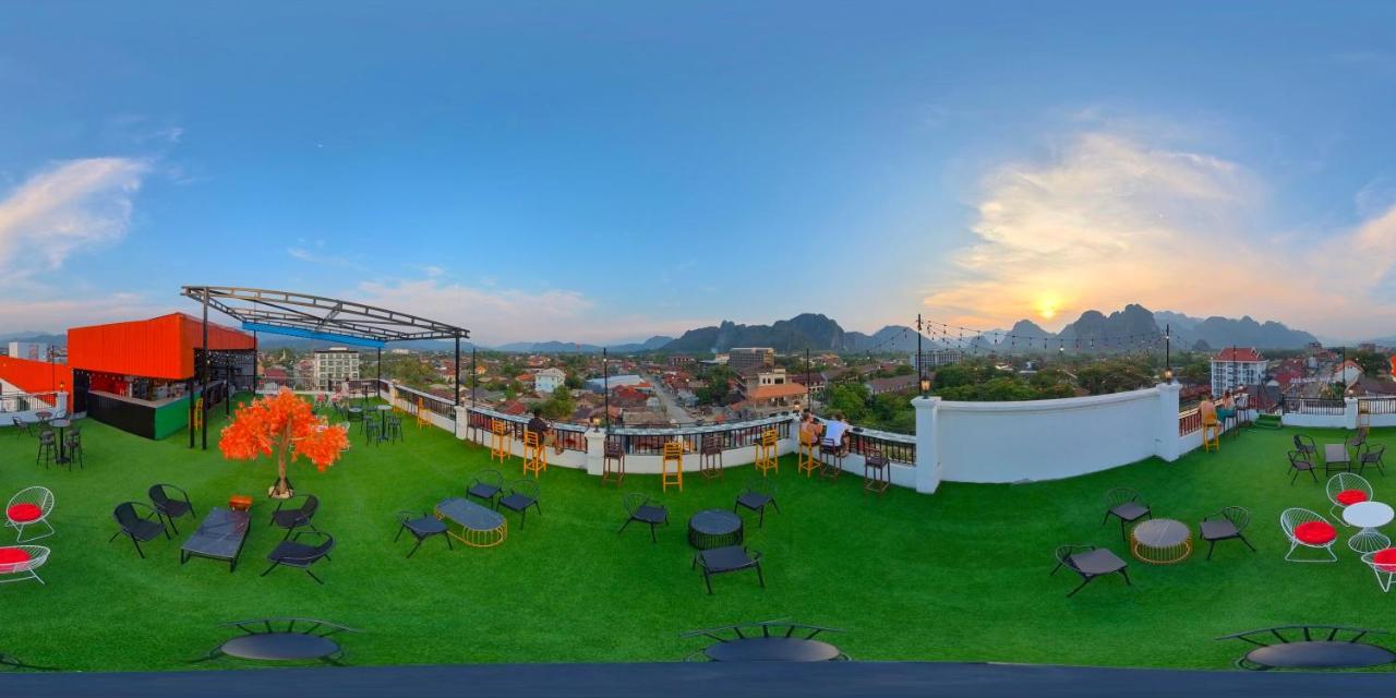 Confetti Garden Hotel Ванг-Виенг Экстерьер фото